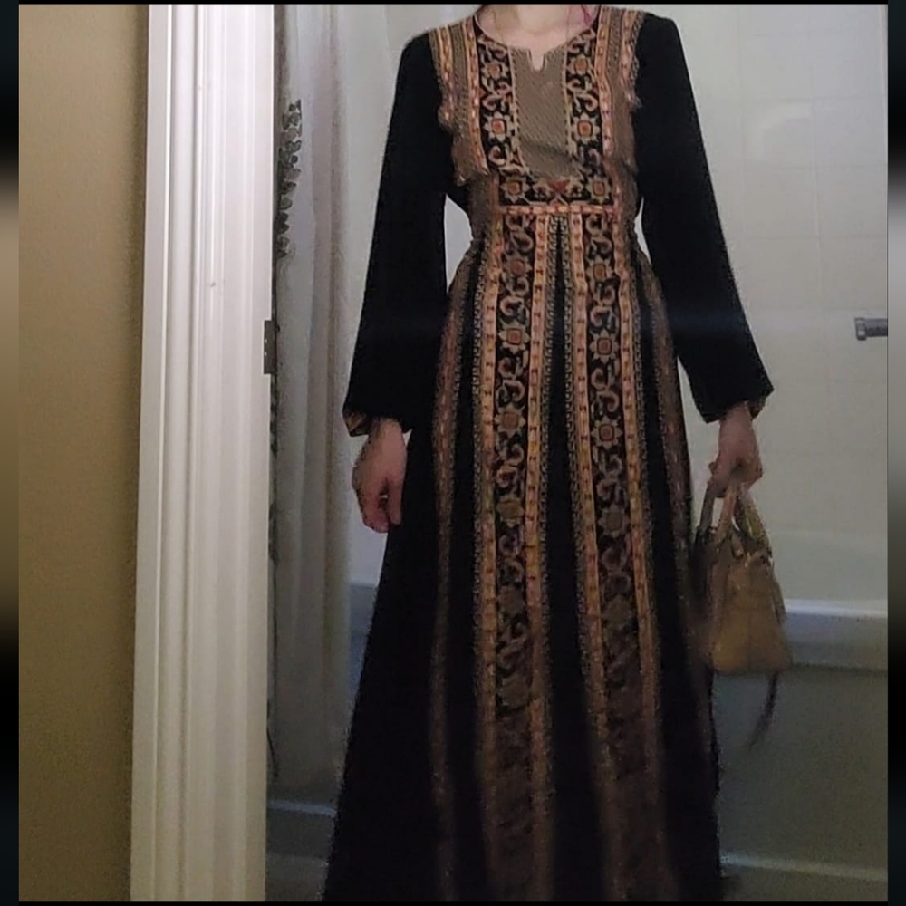 Jordanian Traditional black kaftan dress tie in the back waisted size S